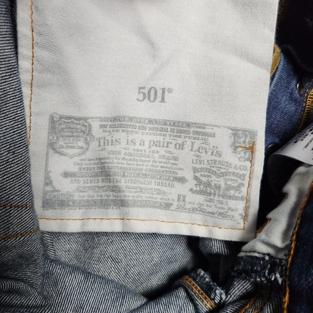 Levis 501 Original Fit Mens Straight Leg Button Fly Jeans (34x36 actual) 36x36